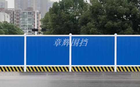 簡易圍擋在戶外音樂節(jié)等大型活動中的應用體驗如何？（戶外演出中簡易圍擋的實際效果評估）