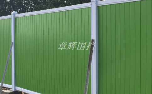 簡易圍擋在農(nóng)業(yè)廢棄物存儲和處理中的應用特點是什么？（農(nóng)業(yè)廢棄物中簡易圍擋的管理方式）